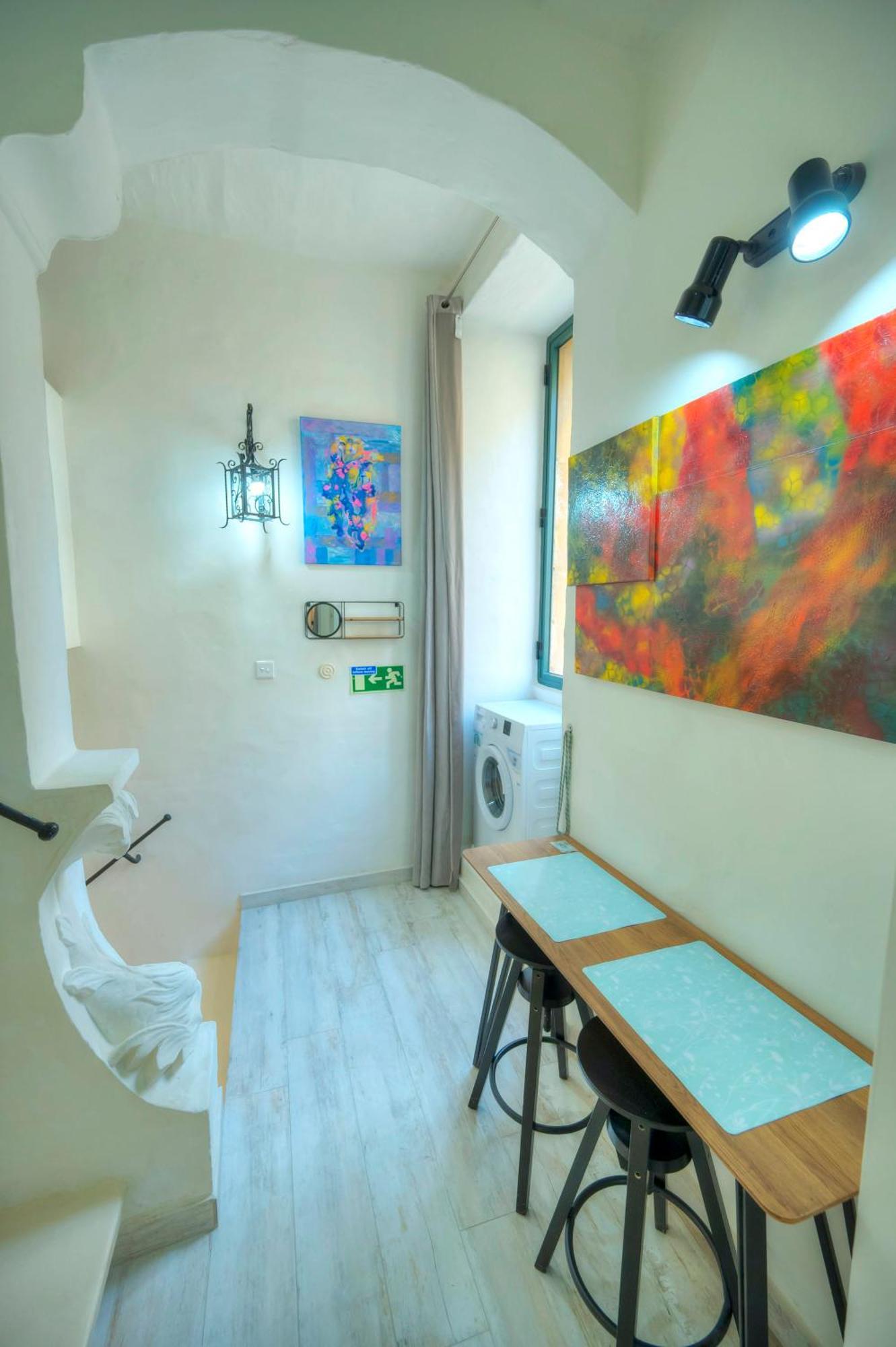 Charming 3 Storey Apartment In Valletta Centre, Ngri1-1 Dış mekan fotoğraf